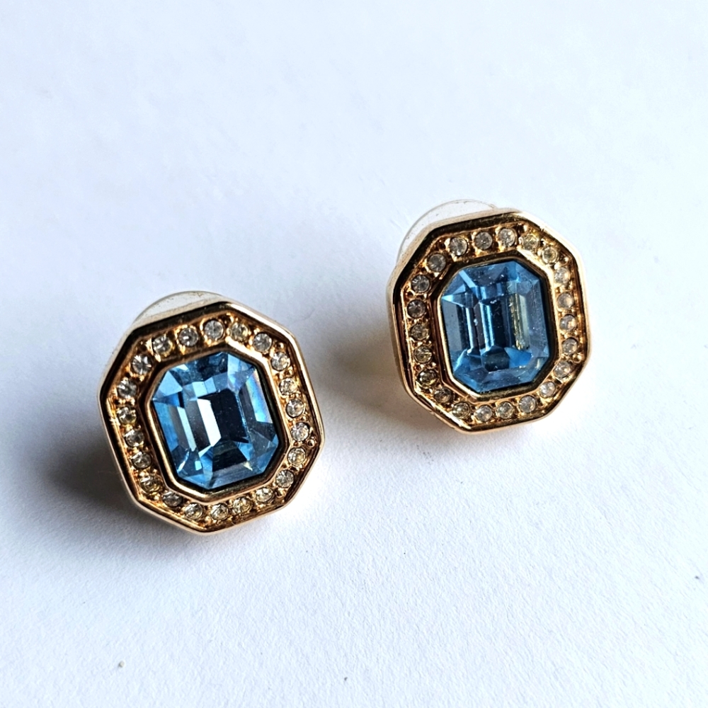 Vintage Aquamarine Sky Blue Glass Diamond Earrings